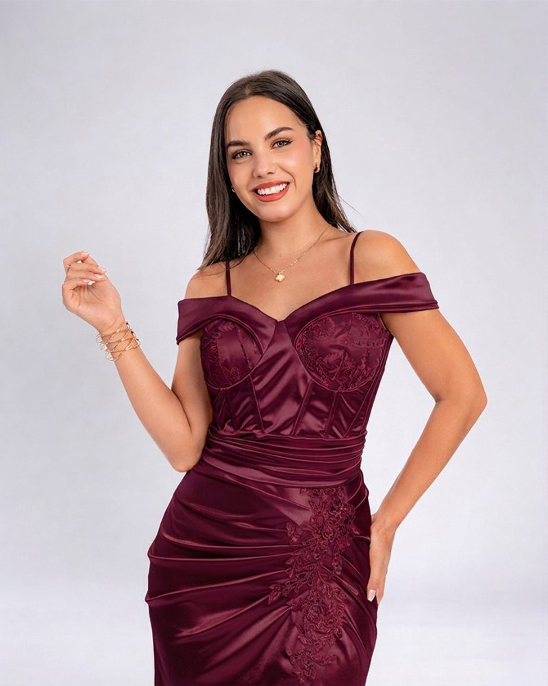 Vestido Sophie – Colección Antonella – Guinda